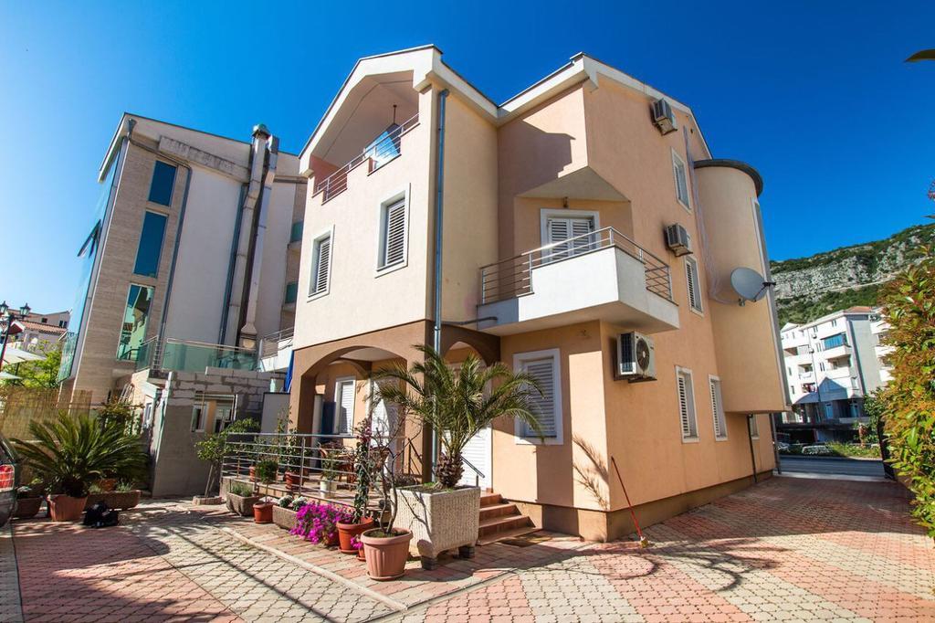 Adzic Apartments Budva Dış mekan fotoğraf