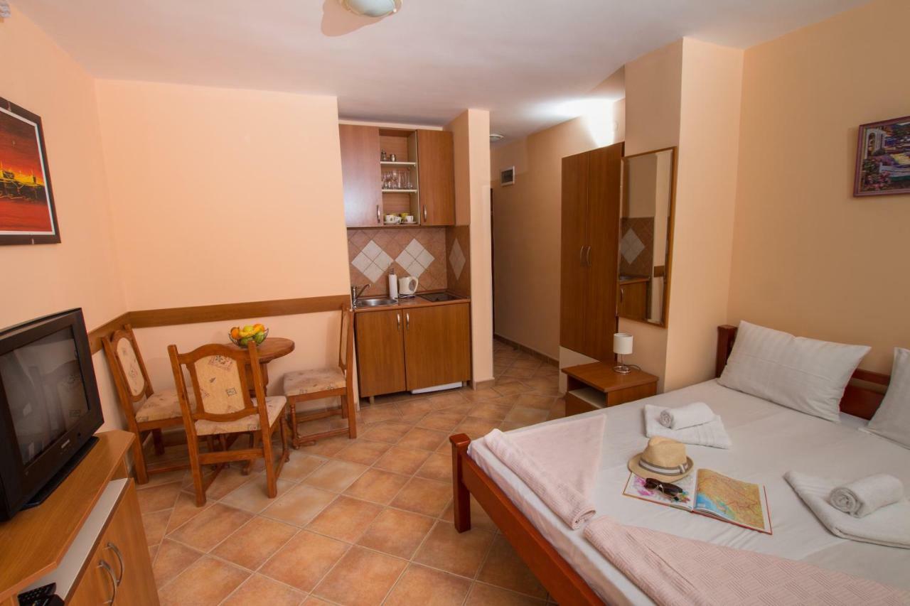 Adzic Apartments Budva Dış mekan fotoğraf